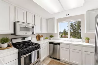 29 Fleurance Street, Laguna Niguel, CA 92677 - Photo 18