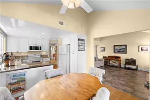 28418 Buena Vista, Mission Viejo, CA 92692 - Photo 10