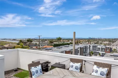 2105 Two Harbors Circle, Costa Mesa, CA 92627 - Photo 58