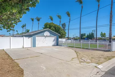 4301 W Lilac, Santa Ana, CA 92704 - Photo 32
