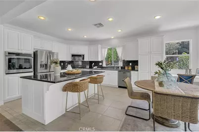 17089 Bluff Vista Court, Riverside, CA 92503 - Photo 10