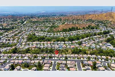28549 Silverking Trail, Saugus, CA 91390 - Photo 48