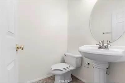 28549 Silverking Trail, Saugus, CA 91390 - Photo 8