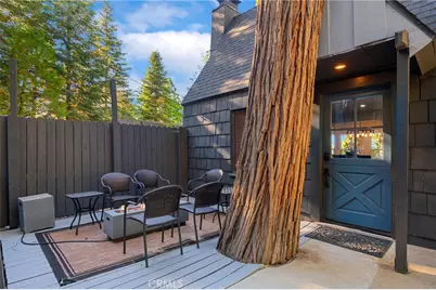 270 Flower Drive, Lake Arrowhead, CA 92352 - Photo 2