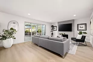 6882 Loyola Dr, Huntington Beach, CA 92647 - Photo 14