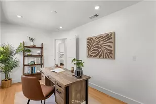 3705 S St Andrews, Los Angeles, CA 90018 - Photo 20