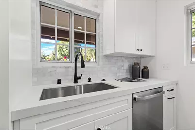 521 S Lyon #49, Santa Ana, CA 92701 - Photo 8