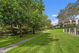 8 Summer Breeze, Irvine, CA 92603 - Photo 40