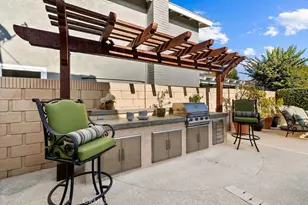 6792 Loyola Dr, Huntington Beach, CA 92647 - Photo 38