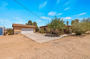 3633 Bluegrass, 29 Palms MCB, CA 92277 - Photo 2