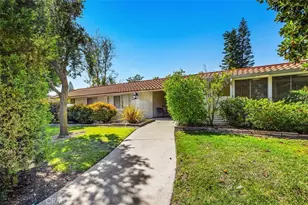 802 Ronda Mendoza, Laguna Woods, CA 92637 - Photo 36