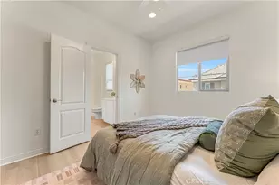 76 Canal, Irvine, CA 92620 - Photo 38