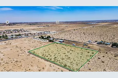 9690 Barcelona Avenue, Adelanto, CA 92301 - Photo 18