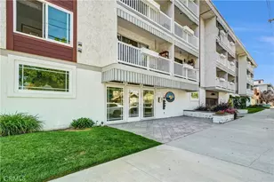 363 Newport Ave, Long Beach, CA 90814 - Photo 1