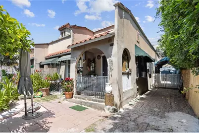 1154 N Wilton, Los Angeles, CA 90038 - Photo 4