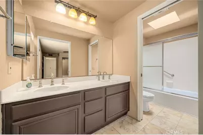 65 Claret, Irvine, CA 92614 - Photo 26