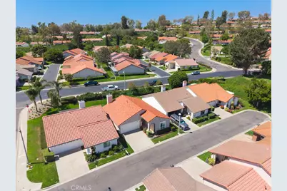 24054 Calendula, Mission Viejo, CA 92692 - Photo 4