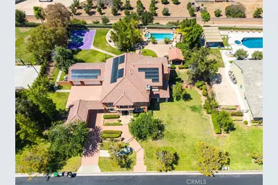 1055 Lowry Ranch, Corona, CA 92881 - Photo 4