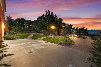 1055 Lowry Ranch, Corona, CA 92881 - Photo 46