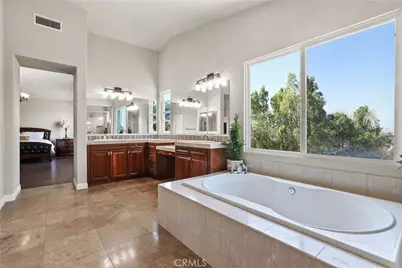 1055 Lowry Ranch, Corona, CA 92881 - Photo 36
