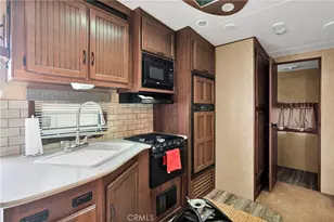 11615 Wedgewood Dr, Apple Valley, CA 92308 - Photo 34