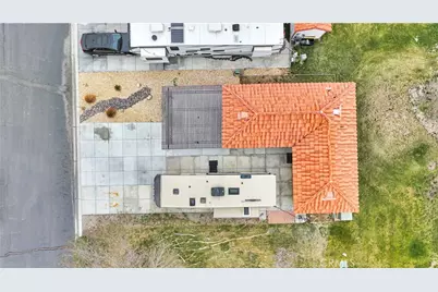 11615 Wedgewood Drive, Apple Valley, CA 92308 - Photo 44