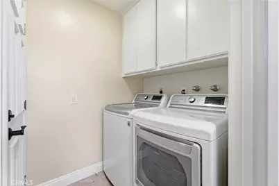 6051 Broadstone Circle, Huntington Beach, CA 92648 - Photo 36