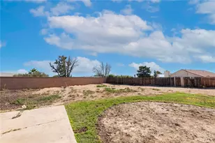12881 Encanto Dr, Victorville, CA 92392 - Photo 32