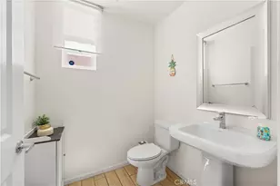 7611 N Honor, Van Nuys, CA 91405 - Photo 10