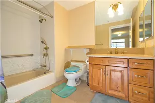 13798 Roswell Ave, Chino, CA 91710 - Photo 6