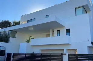 931 Kenfield, Los Angeles, CA 90049 - Photo 1