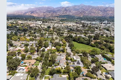 366 El Encanto Dr, Pasadena, CA 91107 - Photo 22
