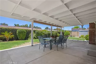 2467 Marisa, Simi Valley, CA 93065 - Photo 22