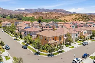 218 Evaroad, Irvine, CA 92602 - Photo 2
