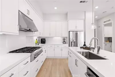 272 Merit, Irvine, CA 92618 - Photo 18