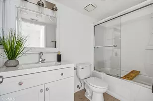 4981 Paseo Segovia, Irvine, CA 92603 - Photo 38