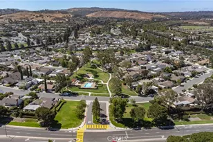 4981 Paseo Segovia, Irvine, CA 92603 - Photo 46