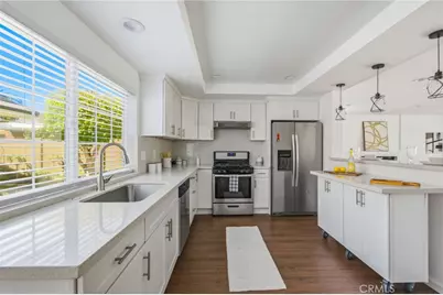4981 Paseo Segovia, Irvine, CA 92603 - Photo 18