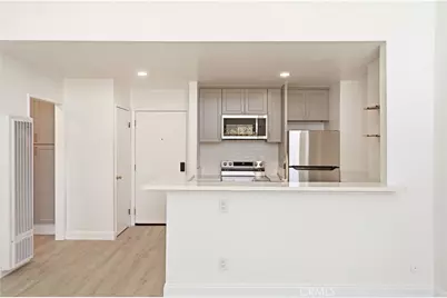 802 Coriander Drive #B, Torrance, CA 90502 - Photo 4