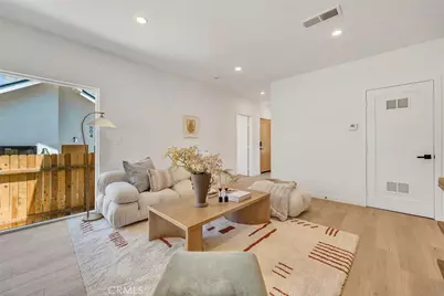 1606 1/2 N Kingsley, Los Angeles, CA 90027 - Photo 8