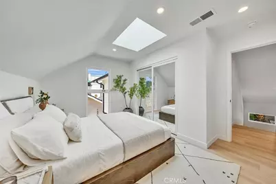 1606 1/2 N Kingsley, Los Angeles, CA 90027 - Photo 18