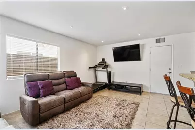 14959 Index Street, Los Angeles, CA 91345 - Photo 16