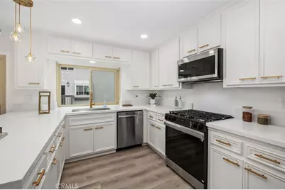 8 Summer Breeze, Irvine, CA 92603 - Photo 20
