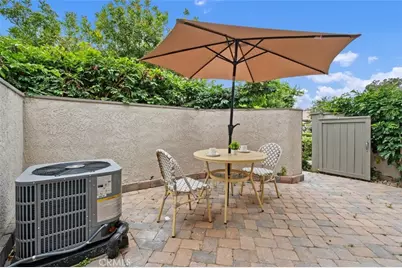 8 Summer Breeze, Irvine, CA 92603 - Photo 38