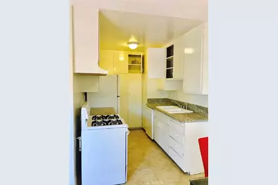 2302 Oak Street, Santa Monica, CA 90405 - Photo 6