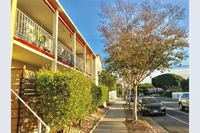 2302 Oak Street, Santa Monica, CA 90405 - Photo 2