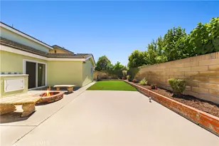 13791 Solitaire, Irvine, CA 92620 - Photo 32