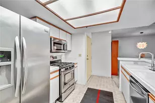 35 Linden Ave, Long Beach, CA 90802 - Photo 20
