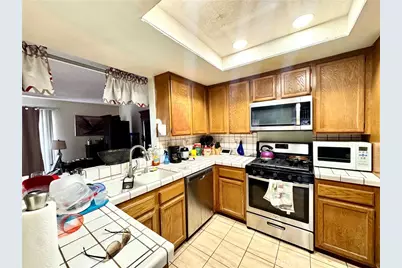 1070 Walnut Grove, Rosemead, CA 91770 - Photo 8
