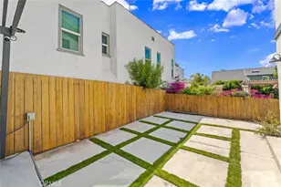 411 Ulysses, Los Angeles, CA 90065 - Photo 32